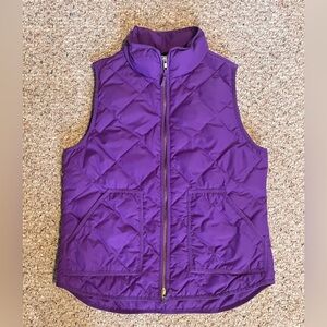 J.Crew Purple Puffer Vest Zip Up size Medium Pockets​